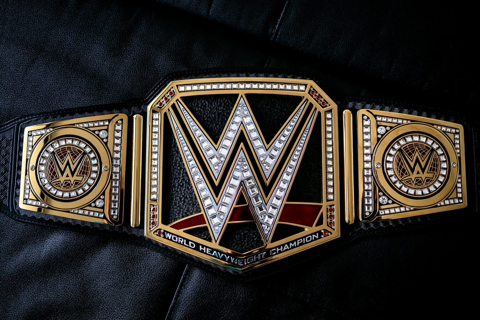 IMAGE: https://www.photosbydlee.com/wp-content/uploads/2020/07/WWE-World-Championship-1536x1025.jpg